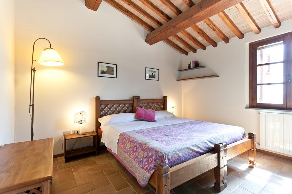 Hostal Casale Pundarika Riparbella Exterior foto