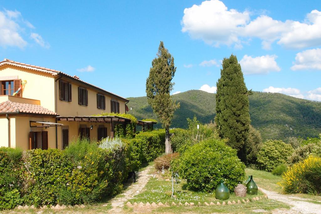 Hostal Casale Pundarika Riparbella Exterior foto