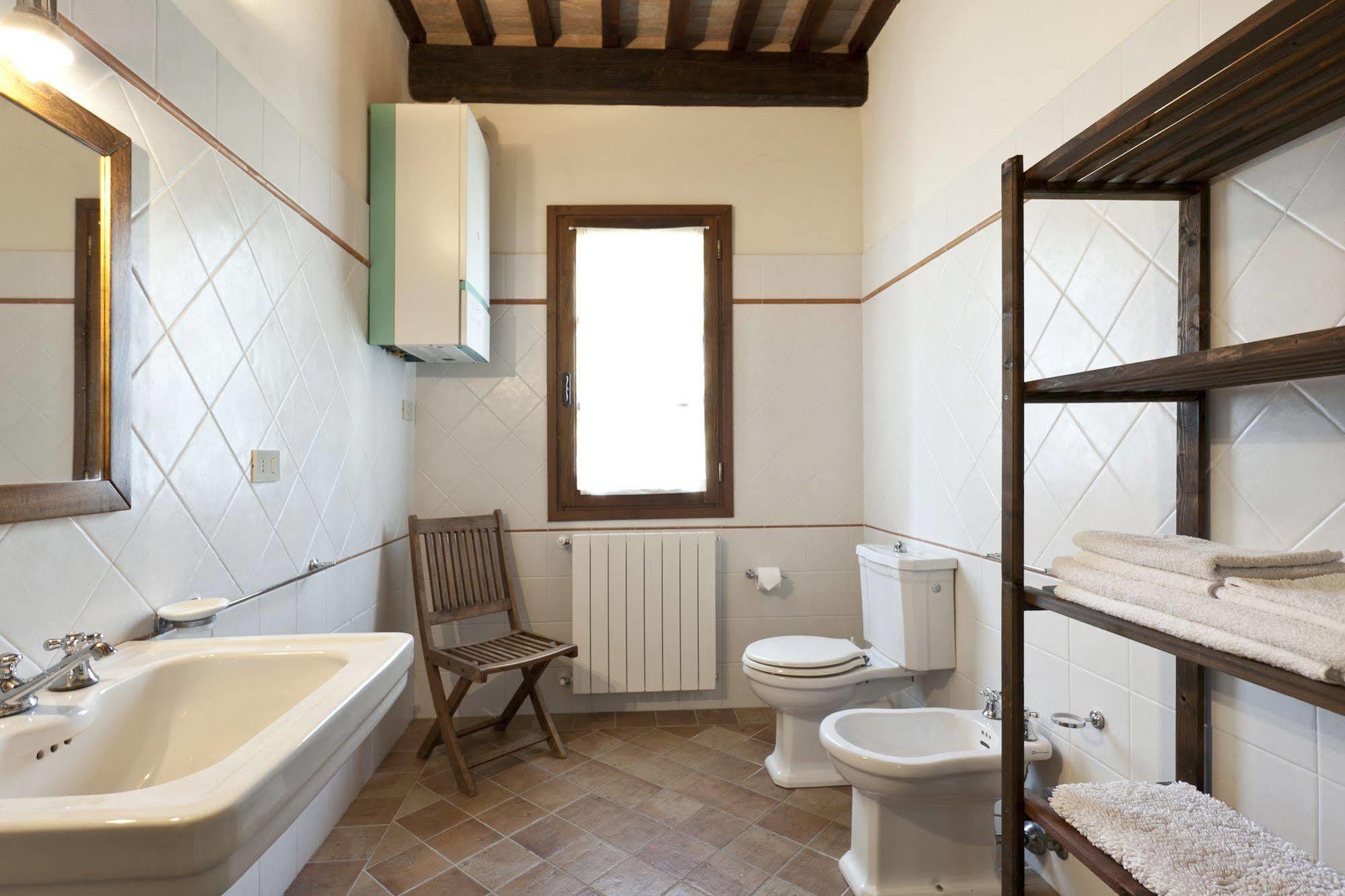Hostal Casale Pundarika Riparbella Exterior foto