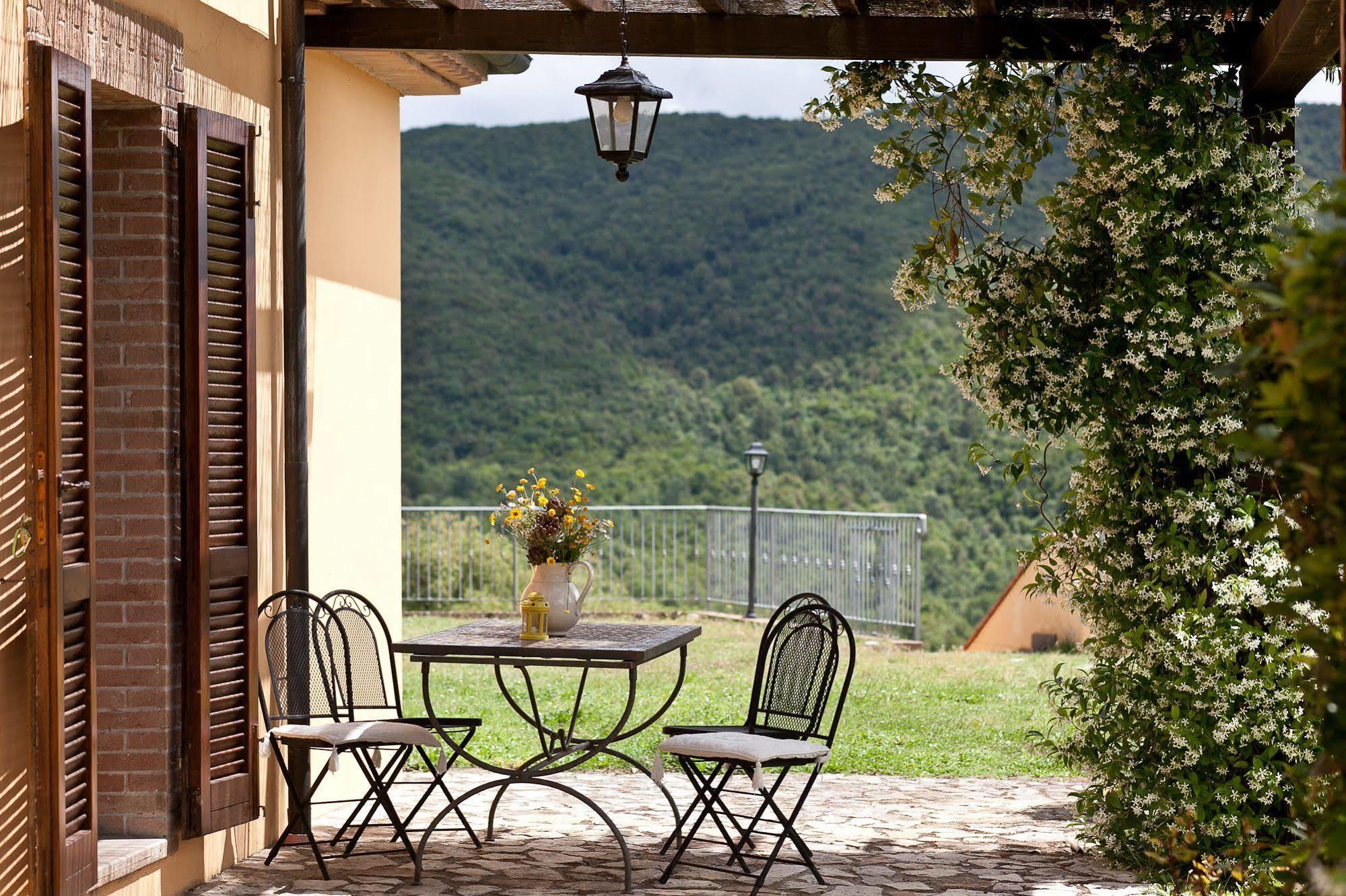 Hostal Casale Pundarika Riparbella Exterior foto